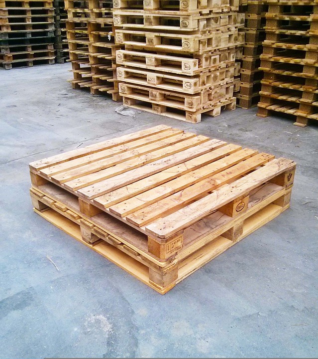 PalletFirm Delivers Pallets Nationwide